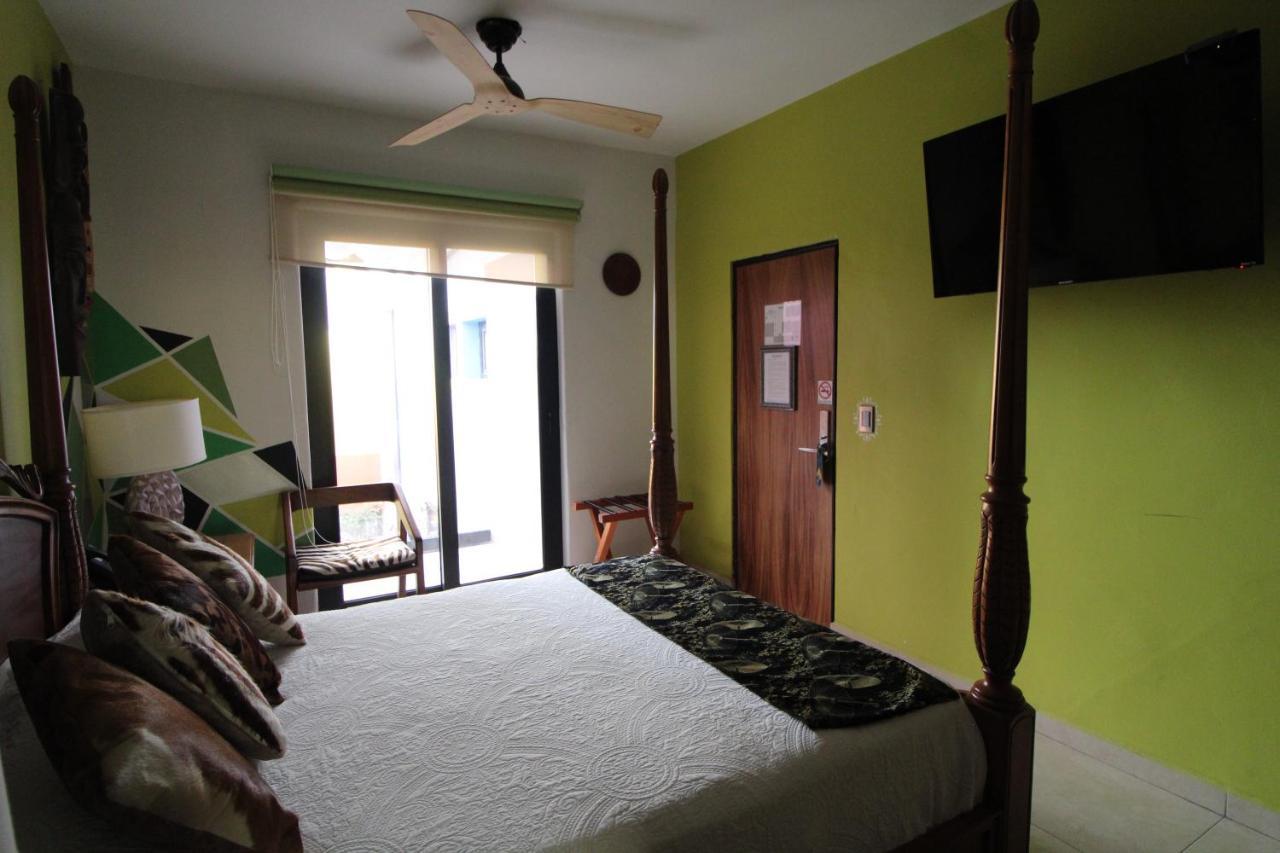 Eklectic Hotel Boutique غوادالاجارا المظهر الخارجي الصورة