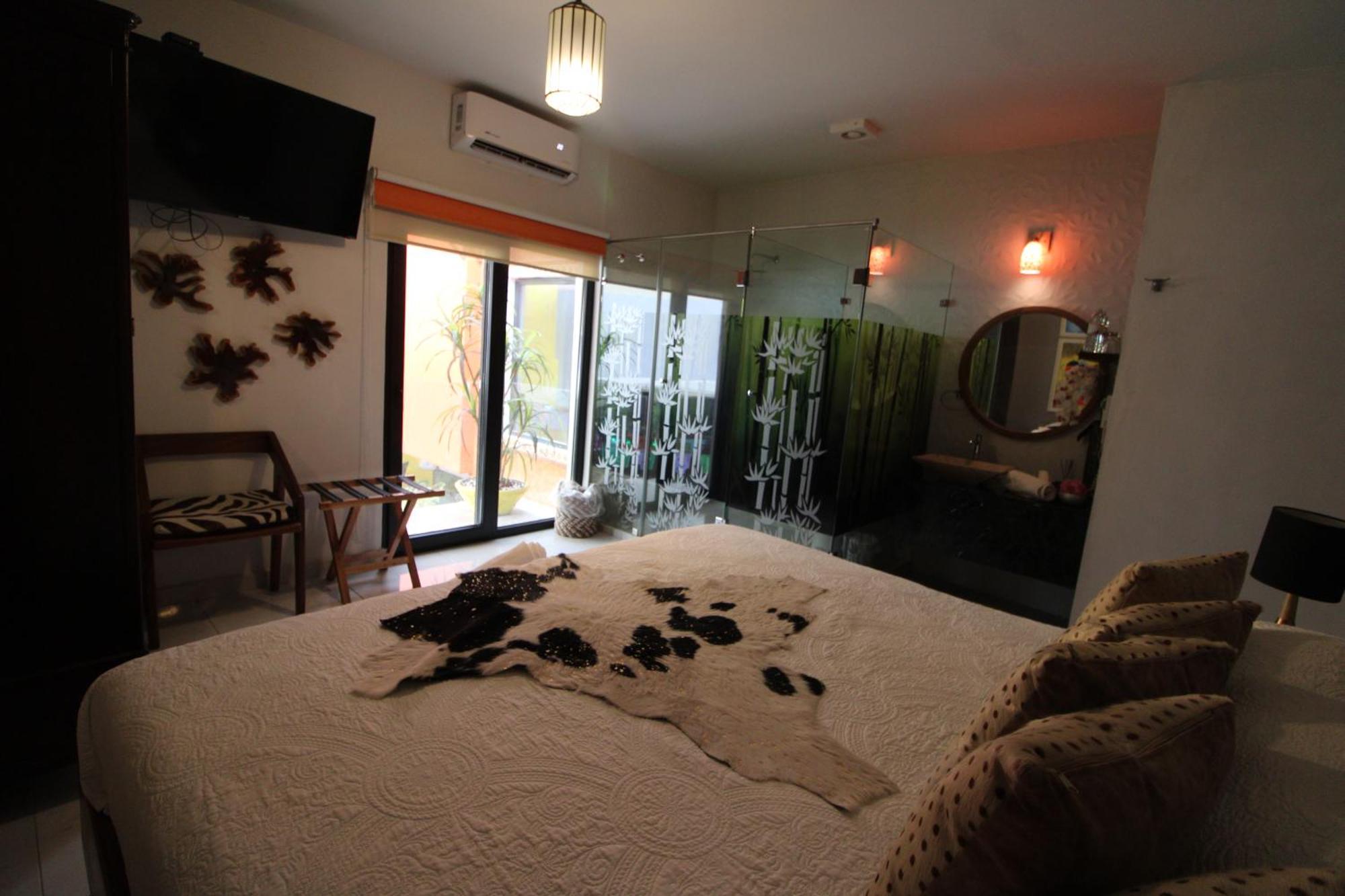 Eklectic Hotel Boutique غوادالاجارا المظهر الخارجي الصورة